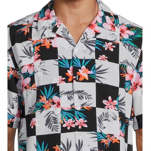 Men’s No Boundaries Rayon Button Down Resort Shirt Size Medium NWT - Picture 3 of 6